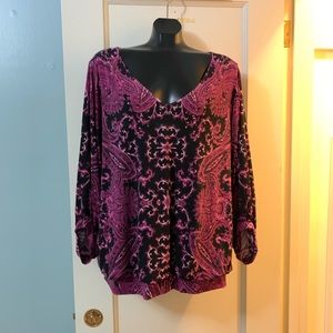 Alfani Woman from Macy’s Lovely Pink & Black Lined Paisley Bling V-Neck Top 3X